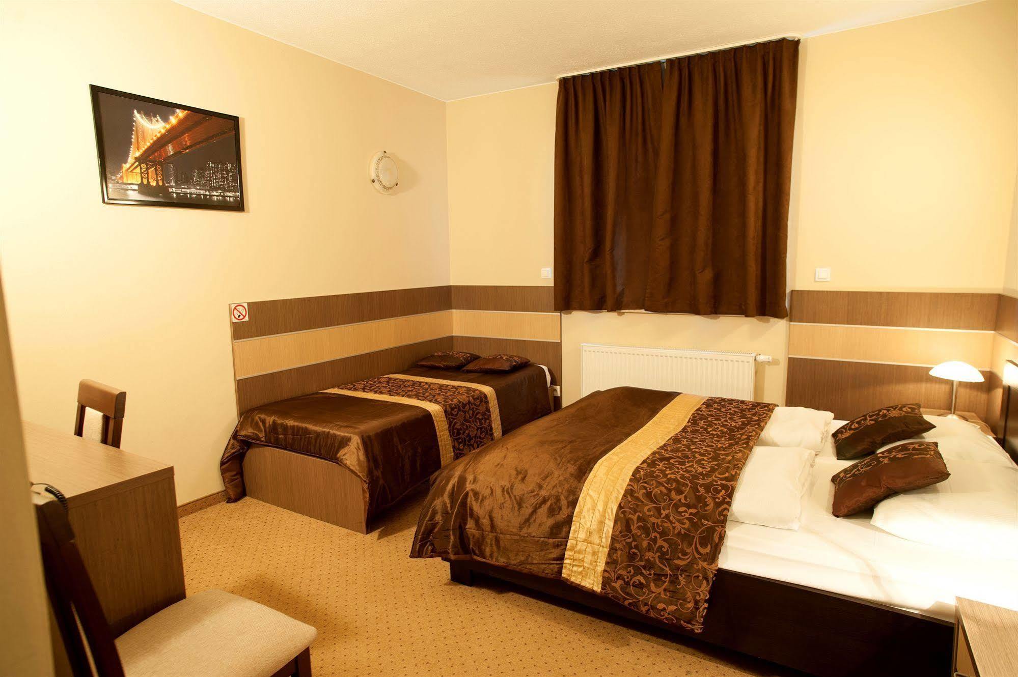 Hotel Sleep Βρότσλαβ Εξωτερικό φωτογραφία